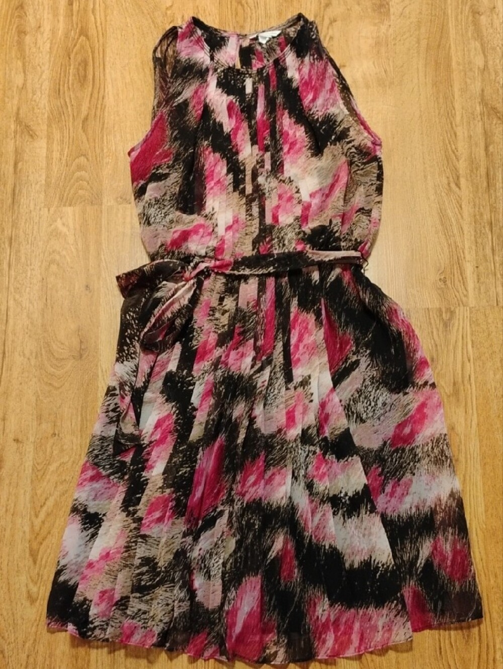 Diane Von Furstenberg Pink, Black & Cream Sleeveless Midi Dress with Belt
